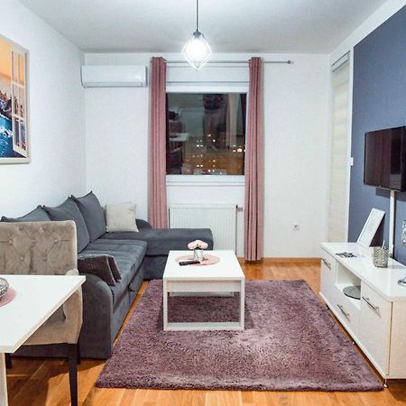 Apartman Royal 2 Doboj Exterior photo