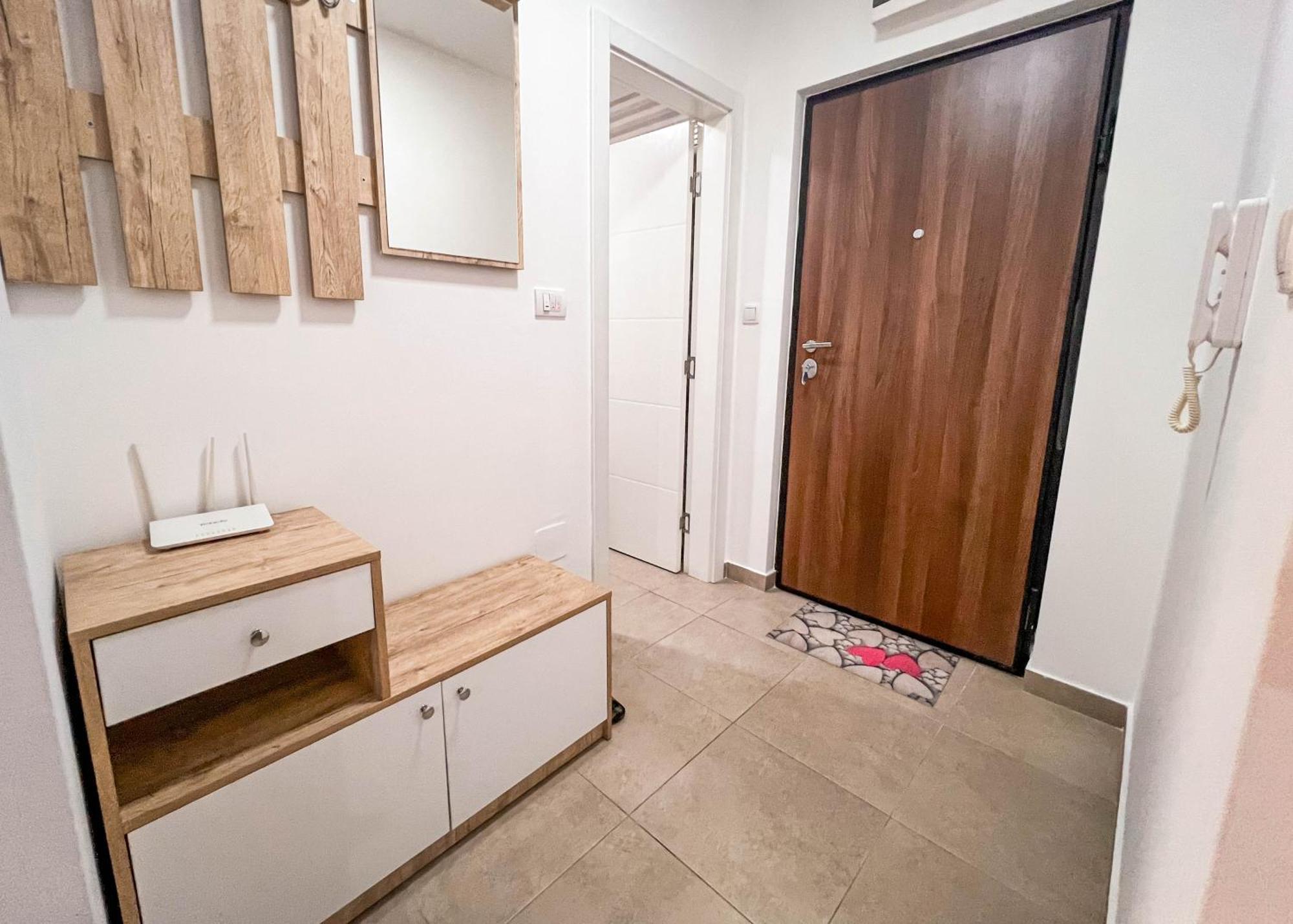 Apartman Royal 2 Doboj Exterior photo