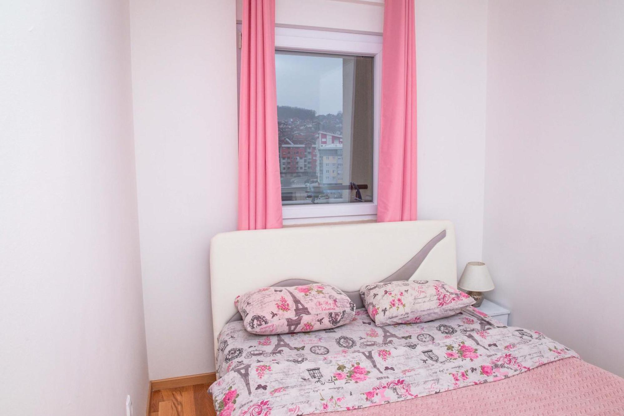 Apartman Royal 2 Doboj Exterior photo