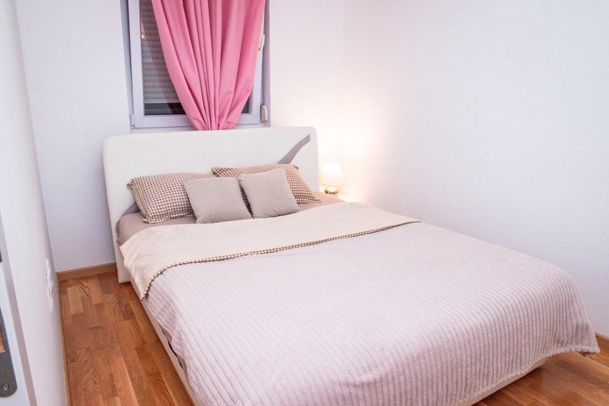 Apartman Royal 2 Doboj Exterior photo